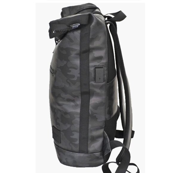 Duchamp Rubberized Camo Flipper Backpack Bag USB plug in NWT Laptop Pack - Picture 9 of 10